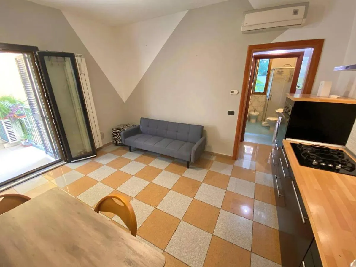Apartmán Conte Rosso House Milán